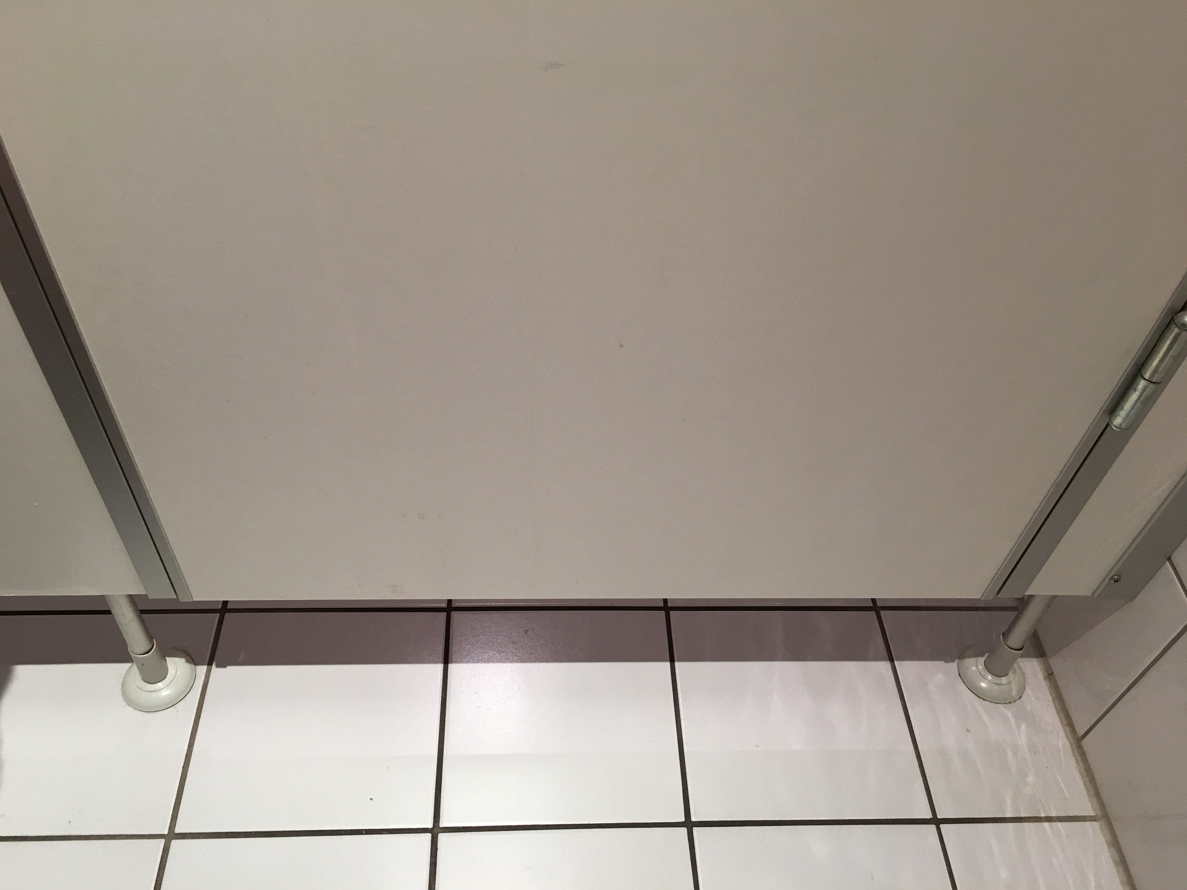 Toilettentüren Nr. 60: „Quexit“, Düsseldorf / Deutschland (2016)
