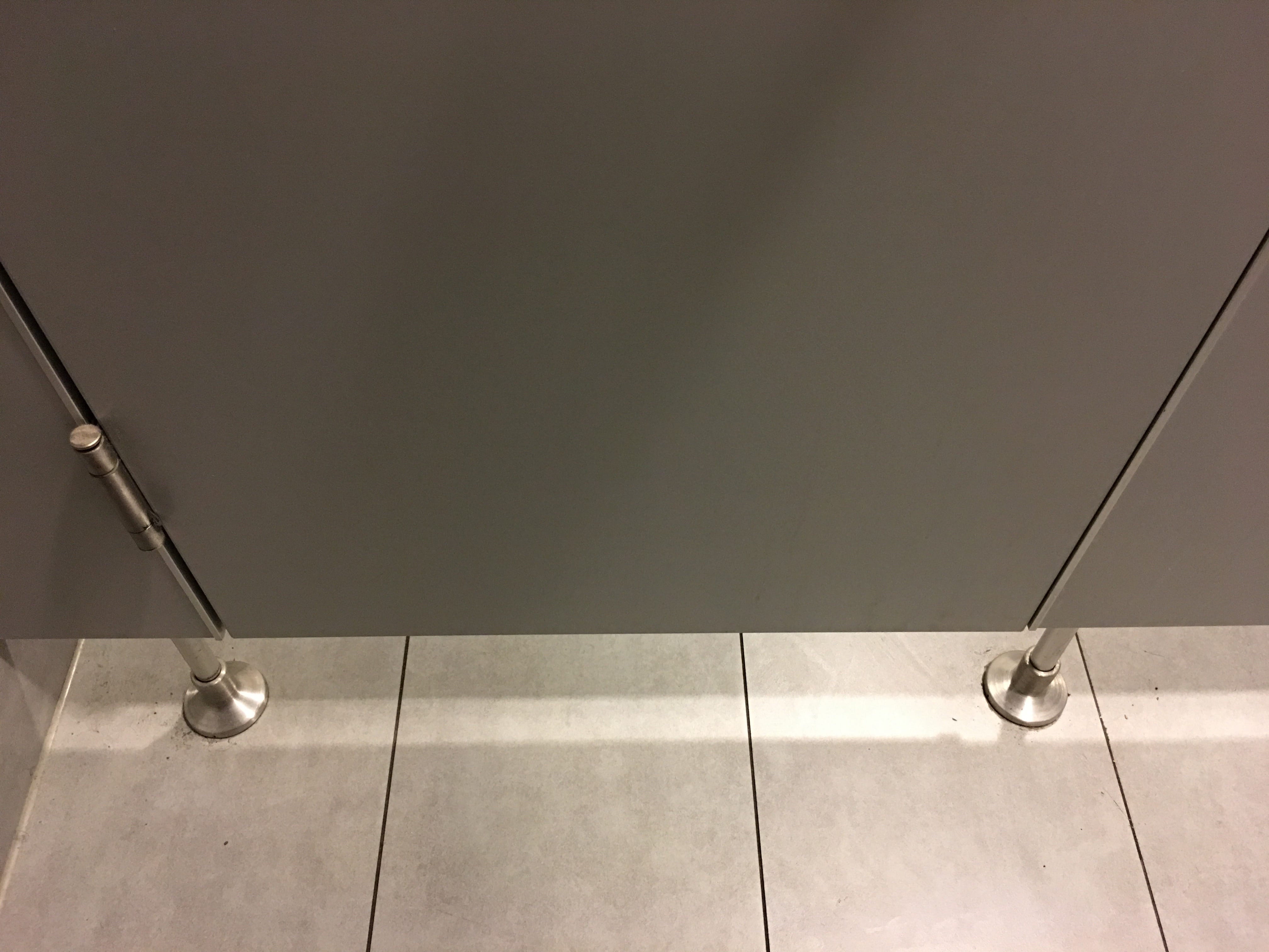 Toilettentüren Nr. 65: Café „Starbucks“, Düsseldorf / Deutschland (2016)