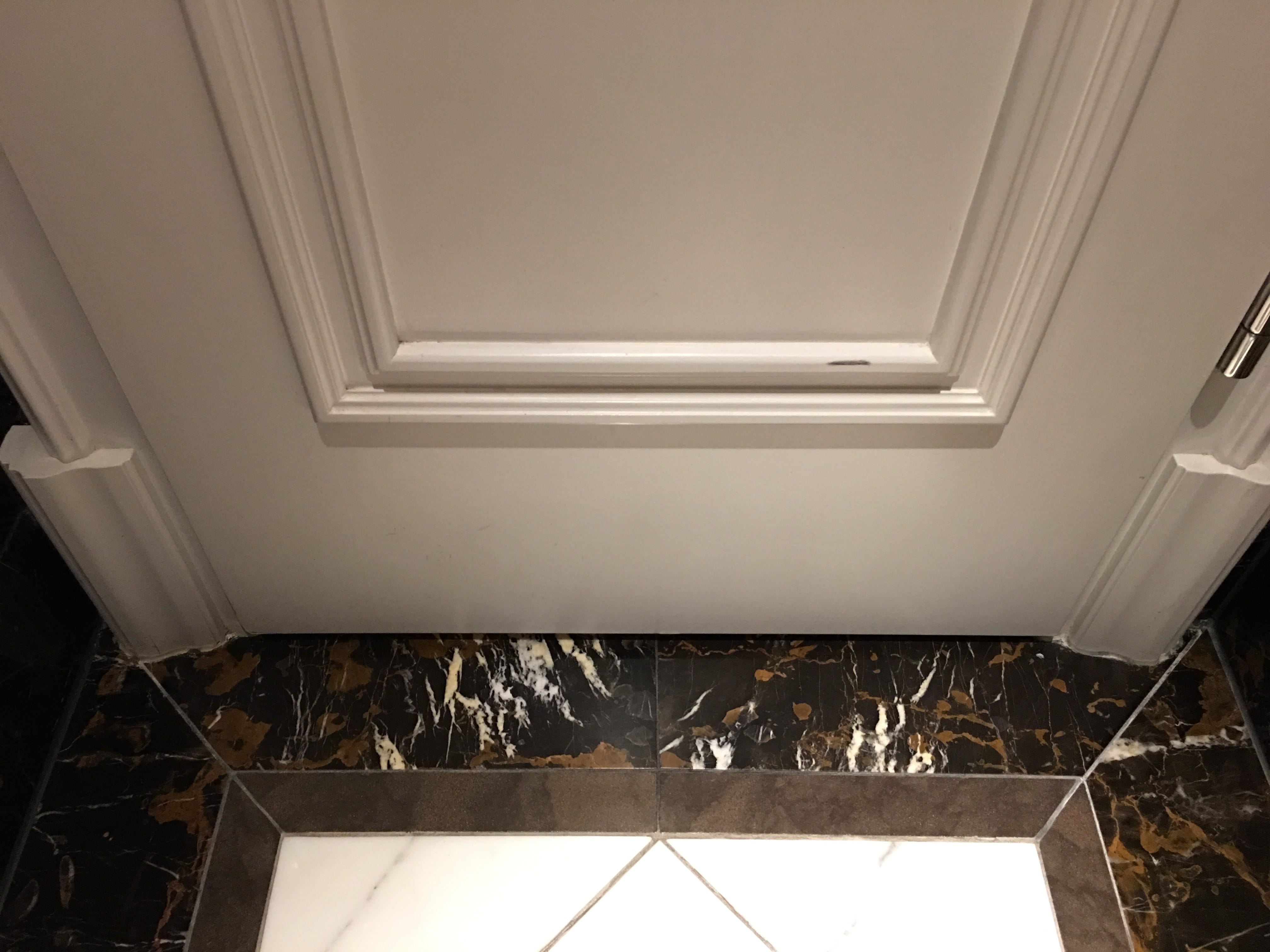 Toilettentüren Nr. 90: Düsseldorf / Deutschland (2017)