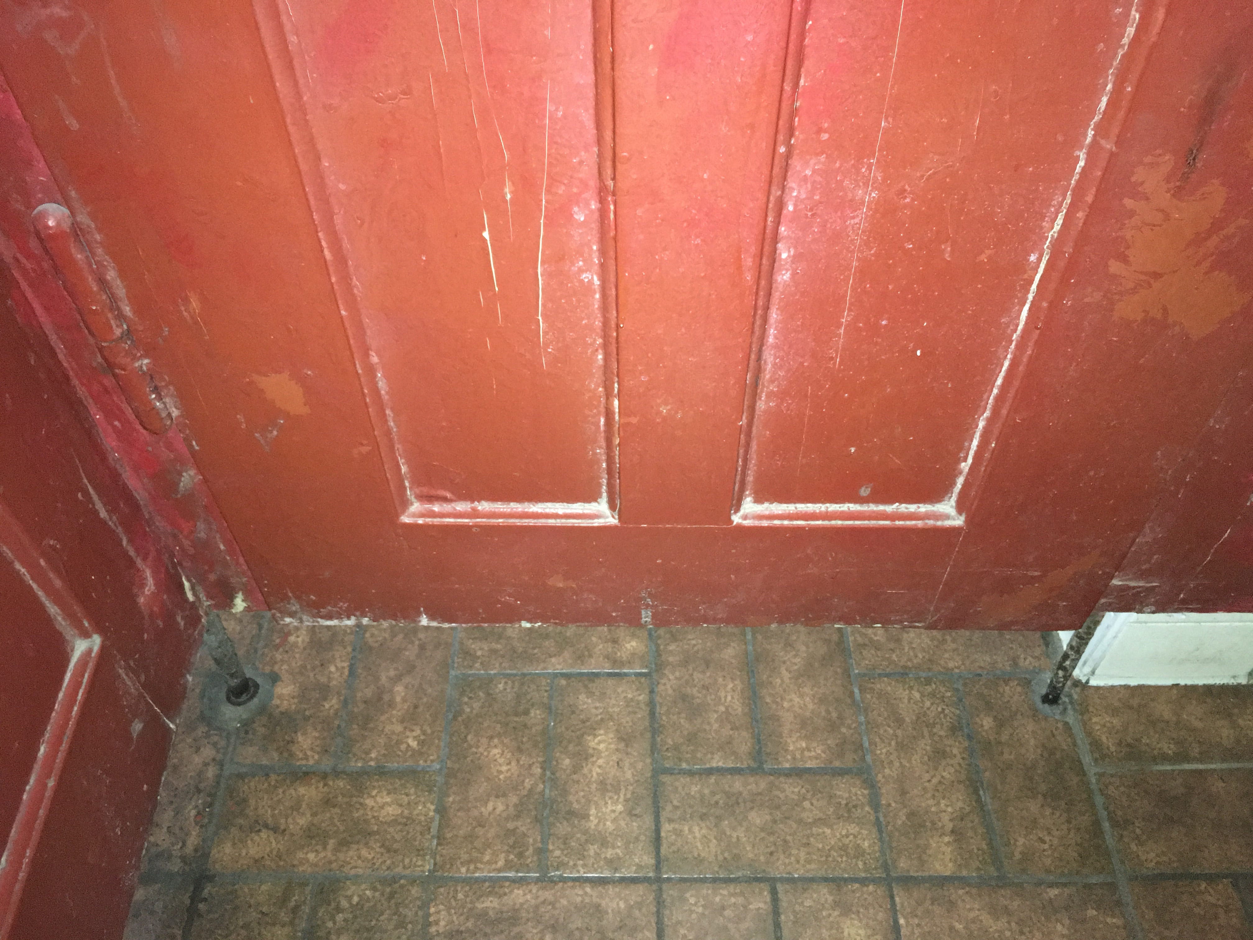 Toilettentüren Nr. 97: „Galerie Burghof“, Düsseldorf / Deutschland (2017)