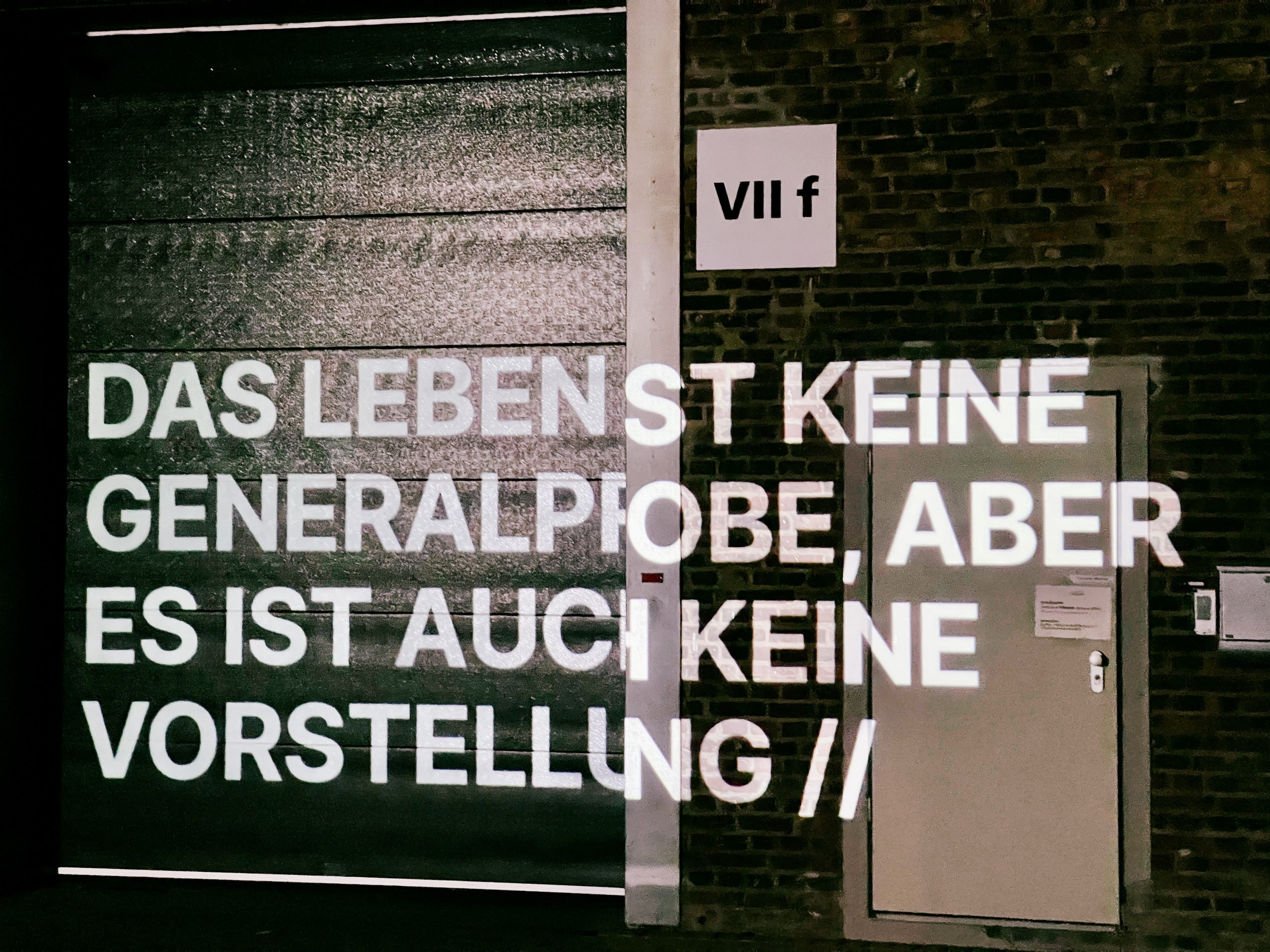 ÜBERSCHRIFTEN zu Gast bei OLIVER CONRAD: DAS LEBEN IST KEINE GENERALPROBE, ABER ES IST AUCH KEINE VORSTELLUNG //