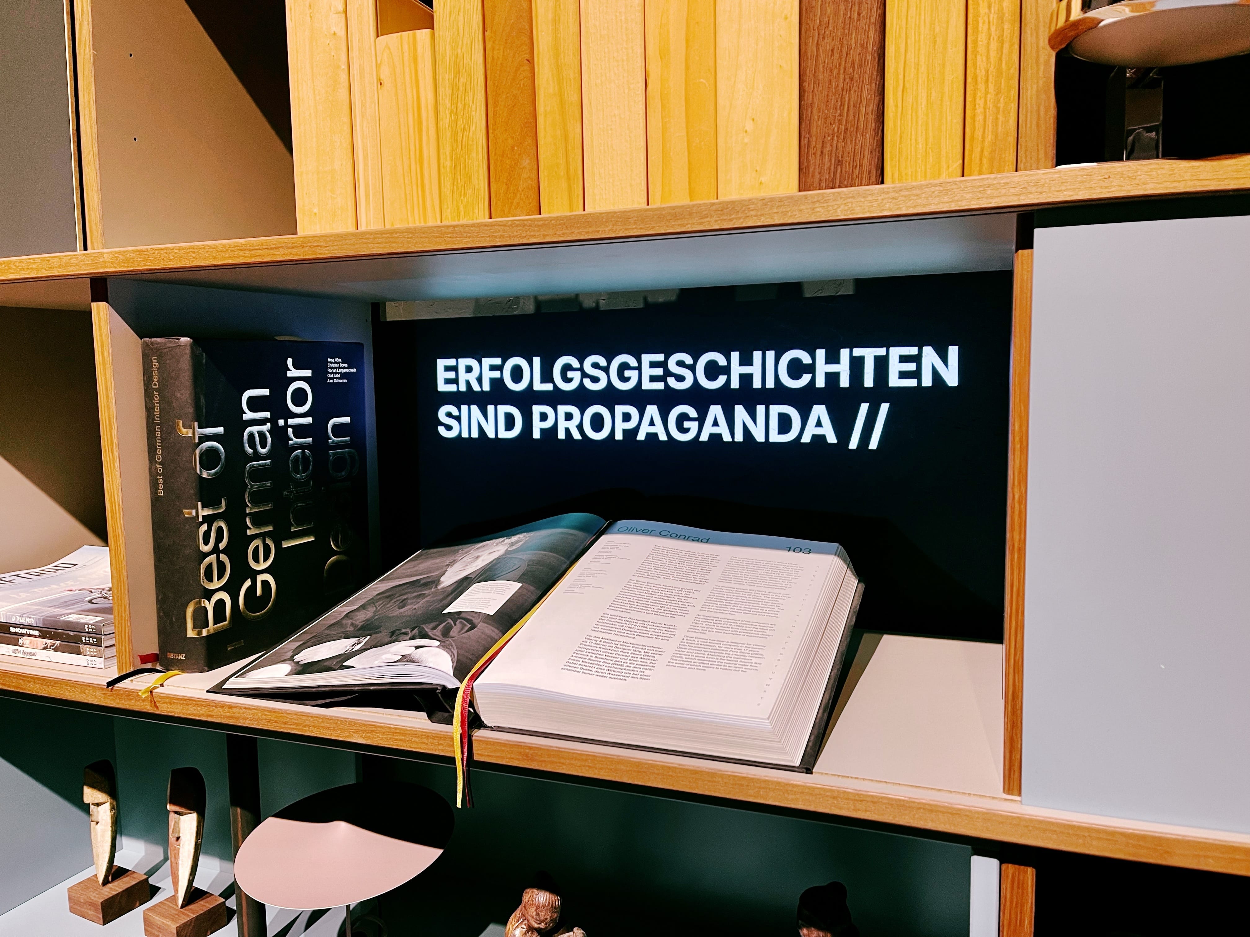 ÜBERSCHRIFTEN zu Gast bei OLIVER CONRAD: ERFOLGSGESCHICHTEN SIND PROPAGANDA //